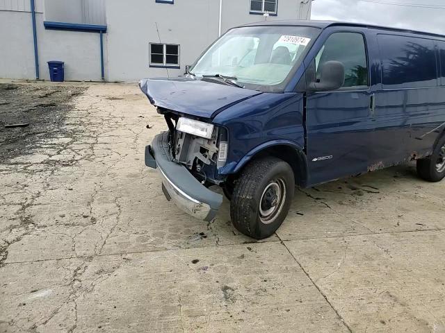 2000 Chevrolet Express G3500 VIN: 1GCHG35R9Y1202056 Lot: 72910974