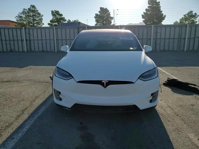 2017 Tesla Model X VIN: 5YJXCDE20HF048697 Lot: 69576864