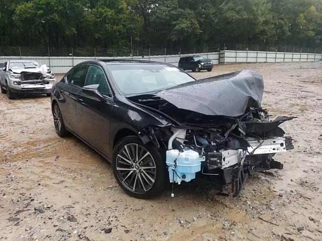 2022 Lexus ES - Image 10