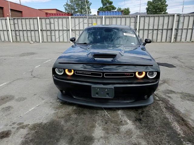 2C3CDZBT8KH629358 2019 Dodge Challenger R/T