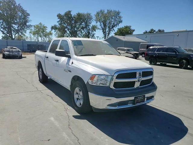 1C6RR6KM3JS280557 2018 Ram 1500 St