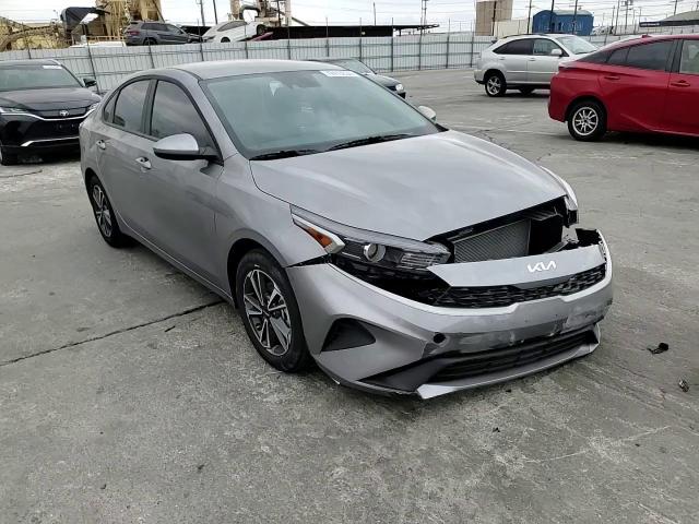 2024 Kia Forte Lx VIN: 3KPF24ADXRE785774 Lot: 72416034