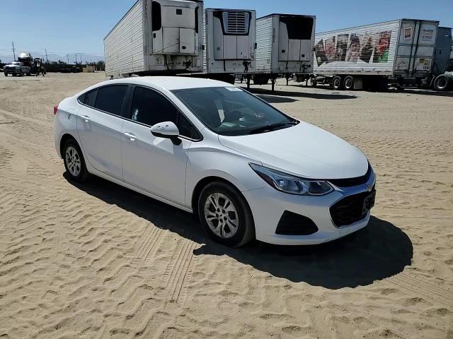 2019 Chevrolet Cruze Ls VIN: 1G1BC5SM7K7150929 Lot: 72185914