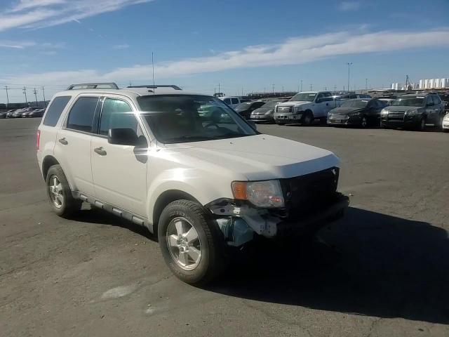 1FMCU9DG5BKA74630 2011 Ford Escape Xlt