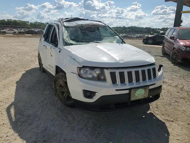 2015 Jeep Compass - Image 11