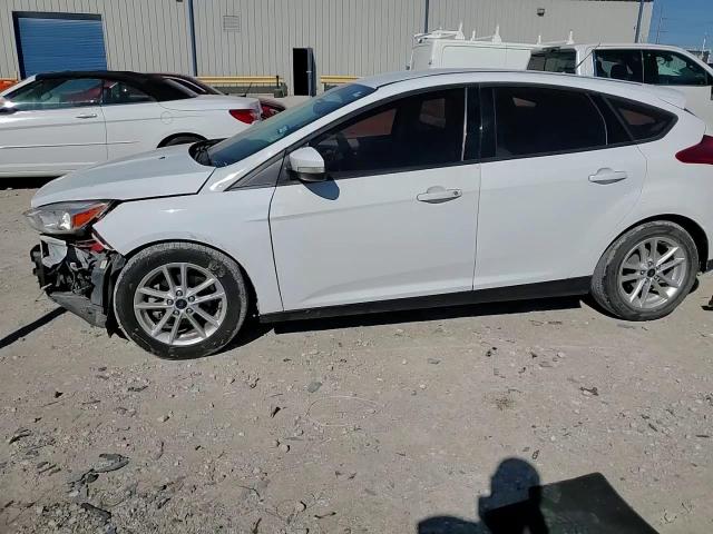 2017 Ford Focus Se VIN: 1FADP3K20HL246995 Lot: 70205754