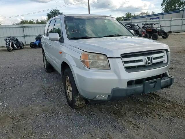 2008 Honda Pilot Exl VIN: 5FNYF28738B004345 Lot: 70874404