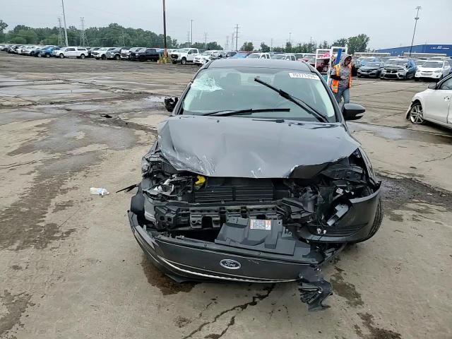 2018 Ford Focus Se VIN: 1FADP3F24JL330544 Lot: 70371394