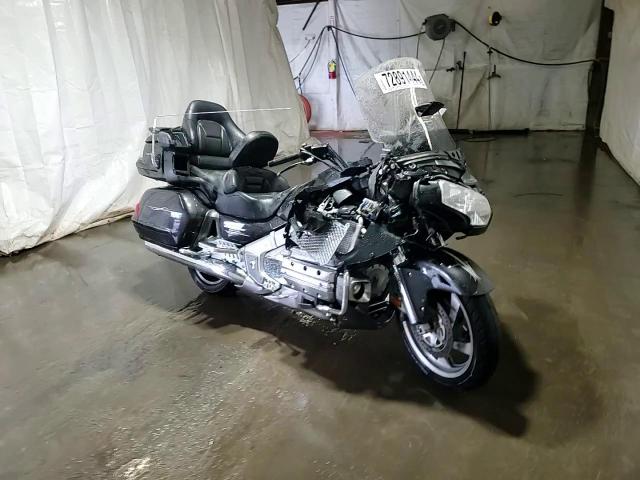 2010 Honda Gl1800 VIN: 1HFSC47G0AA903325 Lot: 72891444