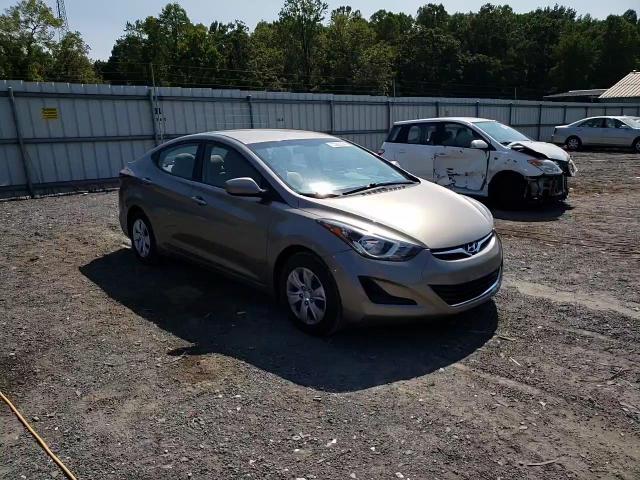 2016 Hyundai Elantra Se VIN: 5NPDH4AE6GH771894 Lot: 70383054