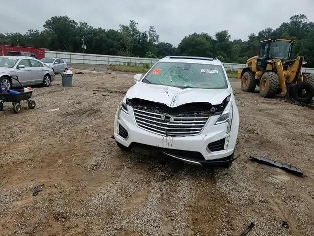 2017 Cadillac Xt5 Platinum VIN: 1GYKNFRS4HZ103943 Lot: 70837904