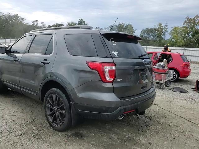 1FM5K8DH1JGA22804 2018 Ford Explorer Xlt