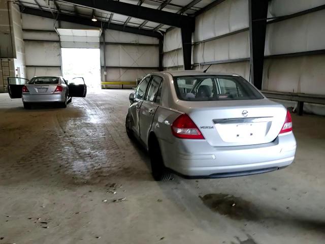 2009 Nissan Versa S VIN: 3N1BC11E79L352916 Lot: 72369534