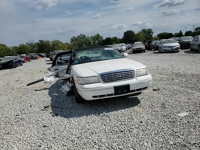 2000 Ford Crown Victoria Lx VIN: 2FAFP74W0YX131199 Lot: 72509934