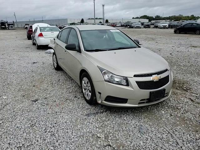 2014 Chevrolet Cruze Ls VIN: 1G1PA5SH3E7305978 Lot: 72516824