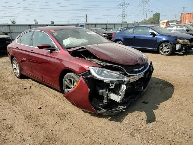 2015 Chrysler 200 - Image 10