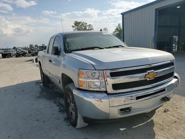 2013 Chevrolet Silverado K1500 Lt VIN: 1GCRKSE72DZ249906 Lot: 70435304