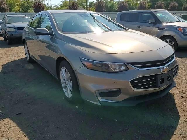 1G1ZF5SU2JF163520 2018 Chevrolet Malibu Hybrid