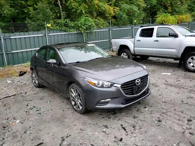 2018 Mazda 3 Touring VIN: 3MZBN1V32JM248359 Lot: 73343984