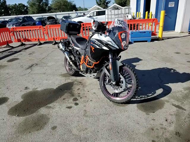 2015 Ktm 1190 Adventure R VIN: VBKV2940XFM925318 Lot: 73424124