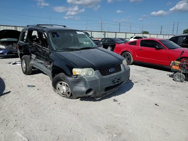 2005 Ford Escape Xls VIN: 1FMYU02Z35KB13600 Lot: 71581184