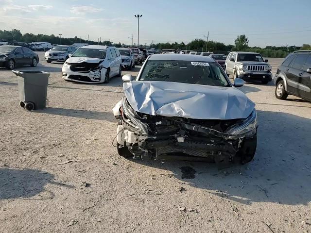 2021 Nissan Altima - Image 10