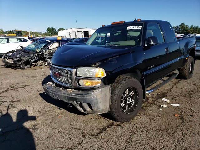 2GTFK69UX41354728 2004 GMC Sierra K1500 Denali