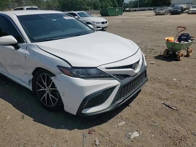 2022 Toyota Camry Se VIN: 4T1T11AKXNU623587 Lot: 70005394