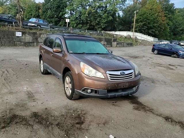 2011 Subaru Outback 3.6R Premium VIN: 4S4BRDHC1B2331337 Lot: 72248904