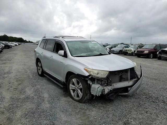 2011 Toyota Highlander Limited VIN: 5TDDK3EH3BS085542 Lot: 70813654