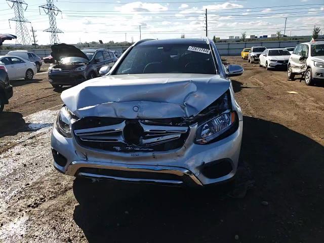 WDC0G4KB4HF250748 2017 Mercedes-Benz Glc 300 4Matic