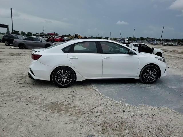 2023 Kia Forte Gt Line VIN: 3KPF54AD8PE667629 Lot: 70045454