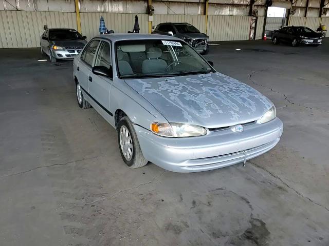 2002 Chevrolet Geo Prizm Base VIN: 1Y1SK52852Z415957 Lot: 71798694