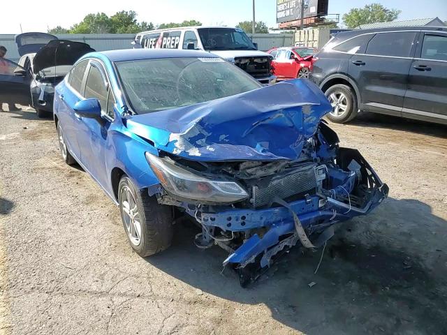 1G1BE5SM4H7165634 2017 Chevrolet Cruze Lt