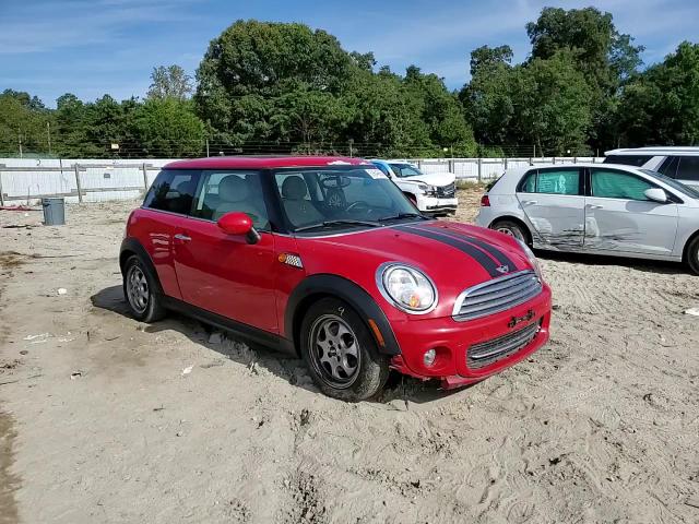 2013 Mini Cooper VIN: WMWSU3C52DT690146 Lot: 69646664