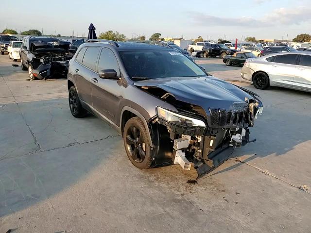 2019 Jeep Cherokee Latitude Plus VIN: 1C4PJLLB5KD392821 Lot: 70464744