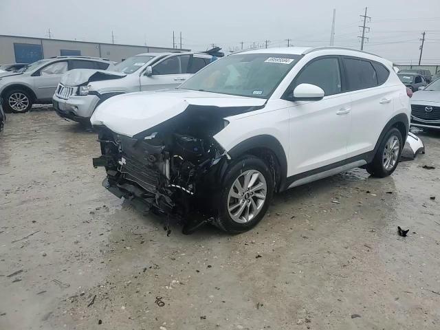 KM8J33A43JU655600 2018 Hyundai Tucson Sel