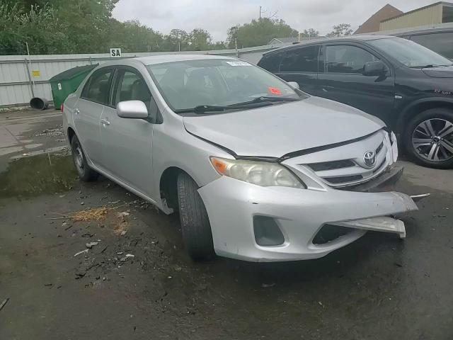 2011 Toyota Corolla - Image 11