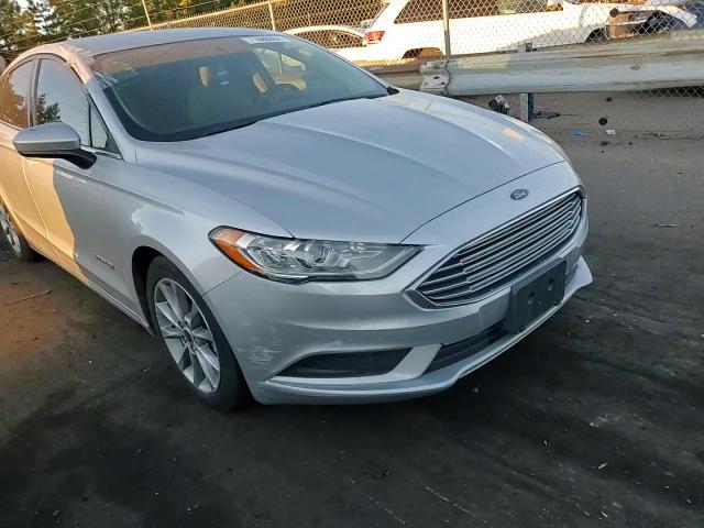 2017 Ford Fusion S Hybrid VIN: 3FA6P0UU1HR119860 Lot: 71680094