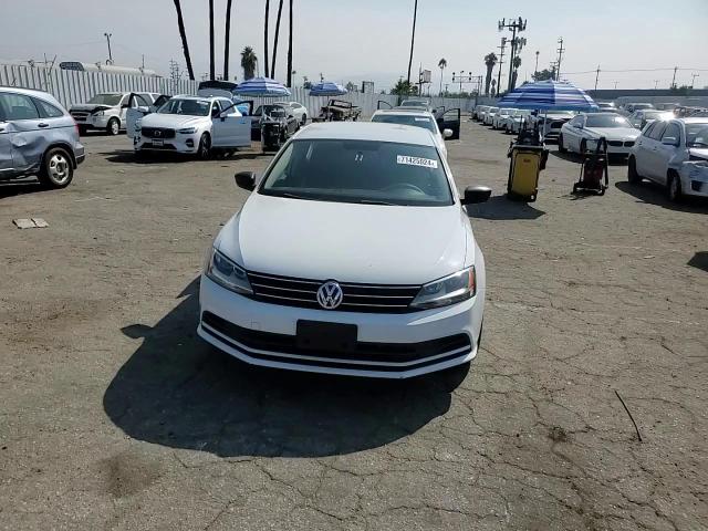 2015 Volkswagen Jetta Base VIN: 3VW1K7AJ5FM292178 Lot: 71425024