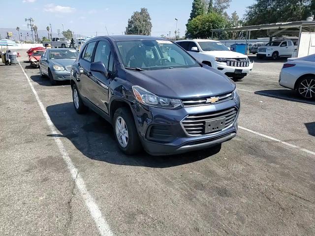 2019 Chevrolet Trax Ls VIN: 3GNCJKSB4KL310590 Lot: 71963484