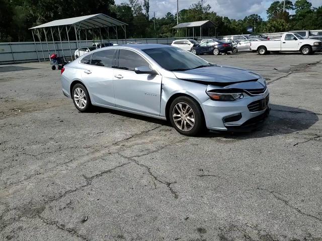 2017 Chevrolet Malibu - Image 11