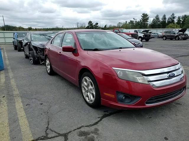 2010 Ford Fusion Se VIN: 3FAHP0HA8AR128781 Lot: 72829344