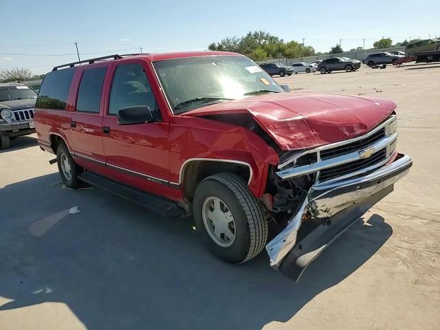 1999 Chevrolet Suburban C1500 VIN: 3GNEC16R9XG122099 Lot: 70700224