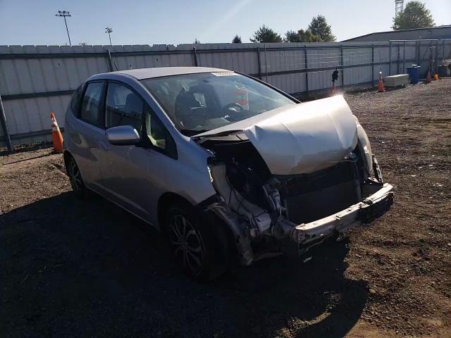 2013 Honda Fit VIN: JHMGE8H37DC025302 Lot: 70865924