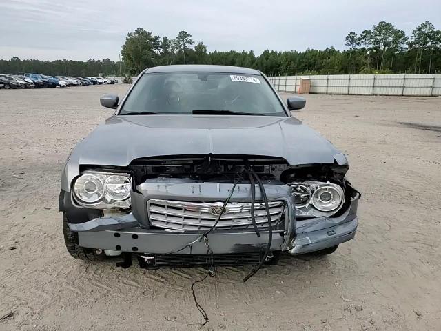 2006 Chrysler 300C Srt-8 VIN: 2C3KA73W06H372249 Lot: 69399774