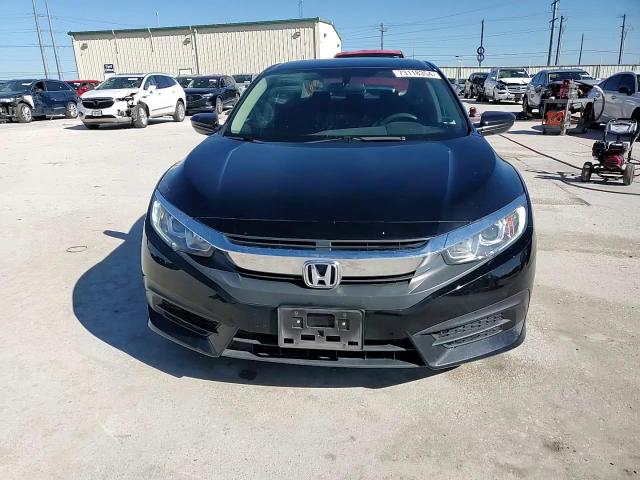 19XFC2F54JE019188 2018 Honda Civic Lx