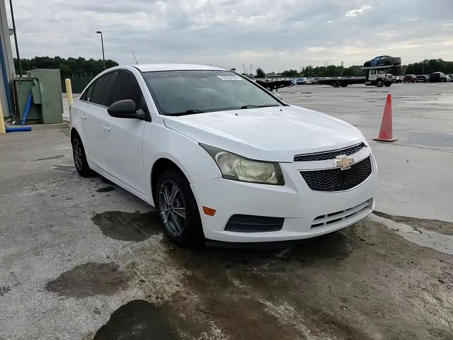 2011 Chevrolet Cruze Ls VIN: 1G1PD5SH0B7196995 Lot: 70726124