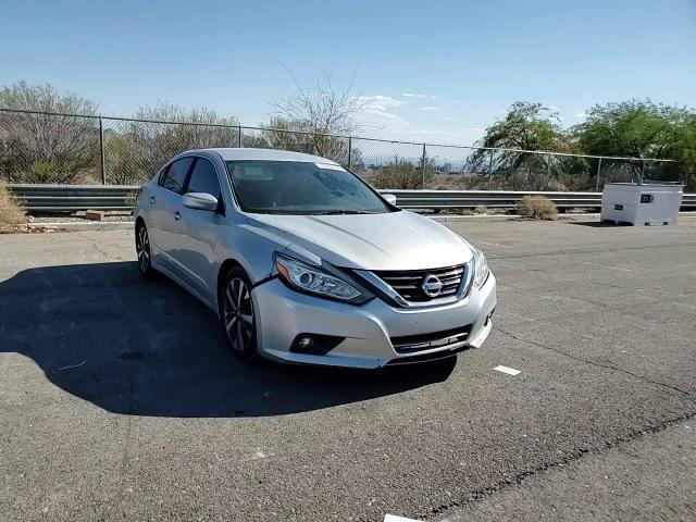 1N4AL3APXGC252197 2016 Nissan Altima 2.5