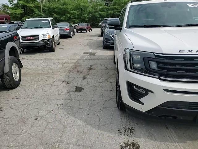 1FMJU2AT4KEA72432 2019 Ford Expedition Limited